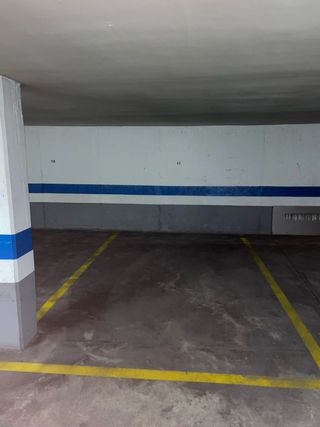 Se alquila plaza de garaje