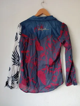 Camiseta mujer Desigual vintage talla S.