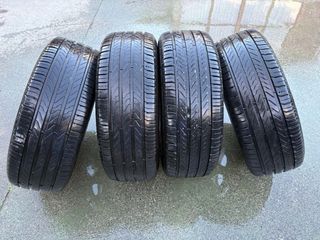 Llantas BMW con neumáticos nuevos.