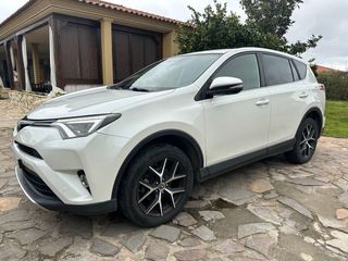 Toyota RAV4 2016