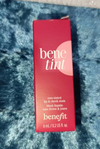 Tinte labios y mejillas benefit