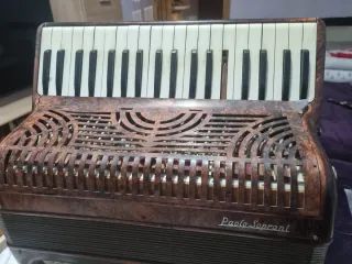 Fisarmonica Paolo Soprani 120 bassi