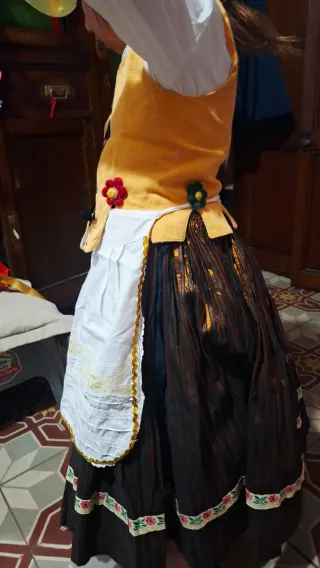 Traje huertana castellonera