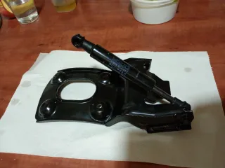 Pieza maletero Yamaha xmax 125 año 2018