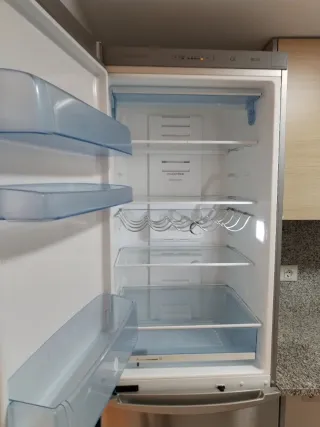 Nevera Balay con 3 cajones congelador