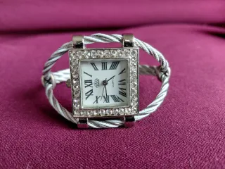 Orologio da polso con brillantini