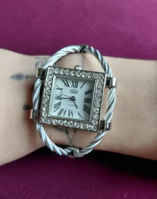 Orologio da polso con brillantini
