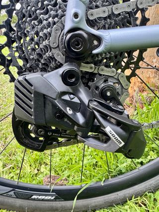 Gravel Vitoria Nyxtralight SRAM Apex AXS 12v.