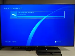 PS4 1TB + mando + 5 juegos