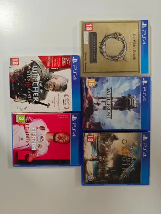 PS4 1TB + mando + 5 juegos