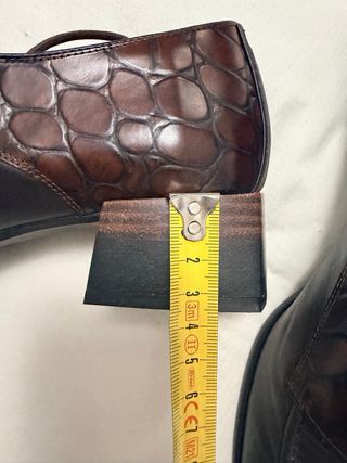 Zapatos de cuero cordones , Nemonic, talla 39