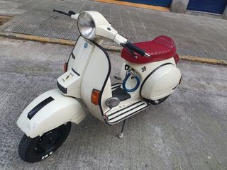 VESPA IRIS 200