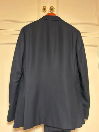 Traje de chaqueta azul marino ,Alvaro Moreno Nuevo