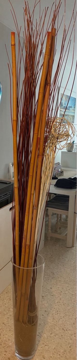 Decorazione per soggiorno o camera da letto. Canne di bambù