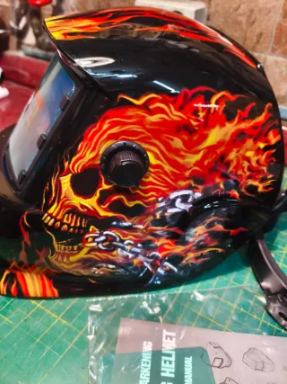 Casco pantalla electrónica para soldar