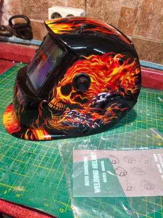 Casco pantalla electrónica para soldar