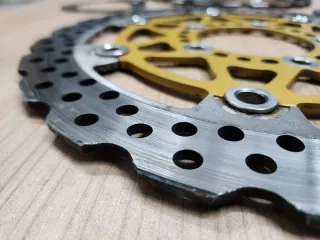 Discos freno delantero kawasaki ER6 650cc.