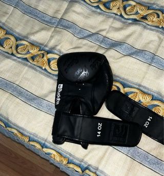 Guantes buddha