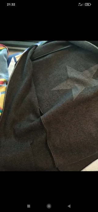 Cardigan blu con stella