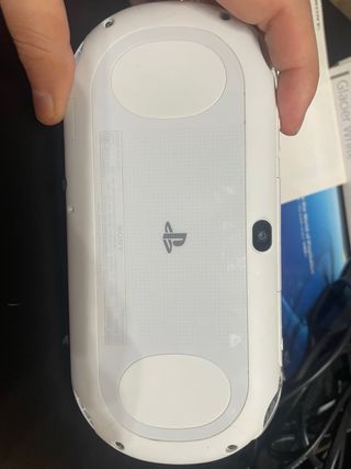 Lote psvita slim 2 gen con tarjetas y juegos digit