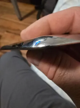 IPod Touch 4 GEN A1367 8GB Cristal roto funciona