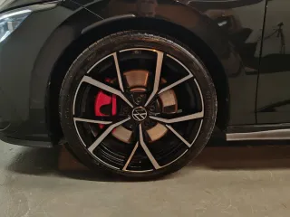 VW Golf 8 GTI 245 manual 2022