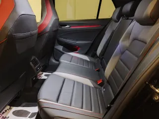 VW Golf 8 GTI 245 manual 2022