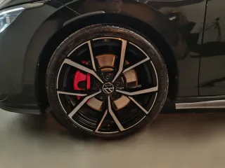 VW Golf 8 GTI 245 manual 2022