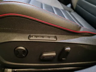 VW Golf 8 GTI 245 manual 2022