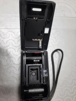 Camara de fotos RIVA MINI MINOLTA