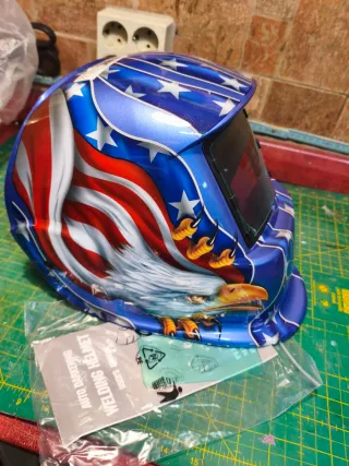 Casco pantalla electrónica para soldar