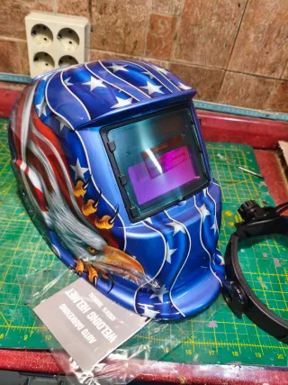 Casco pantalla electrónica para soldar