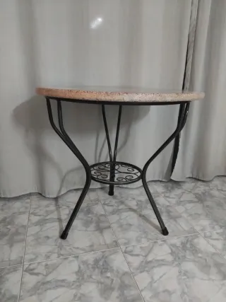 Mesa de jardin de marmol