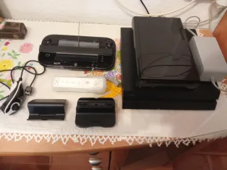 Console Nintendo Wii U con quattro giochi.
