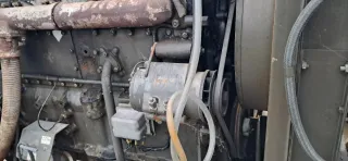 Motor pegaso comet con 90 horas de uso