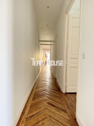 Piso en alquiler en Cortes - Huertas en Madrid