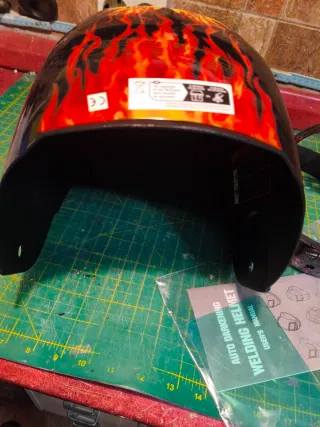 Casco pantalla electrónica para soldar