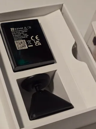 EZVIZ CB2 Camara Vigilancia WiFi Interior.