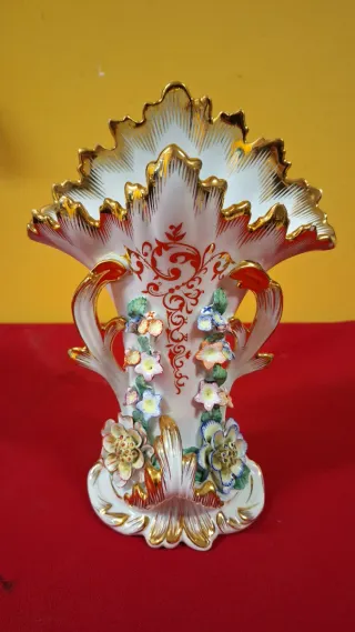 Jarron isabelino antiguo