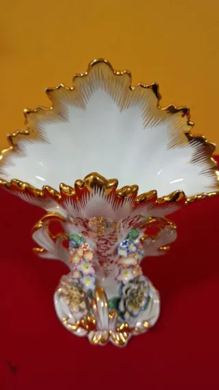 Jarron isabelino antiguo