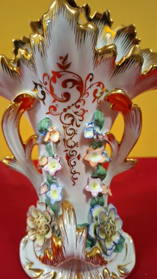 Jarron isabelino antiguo