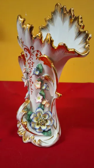 Jarron isabelino antiguo