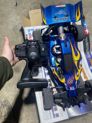 Coche teledirigido gasolina