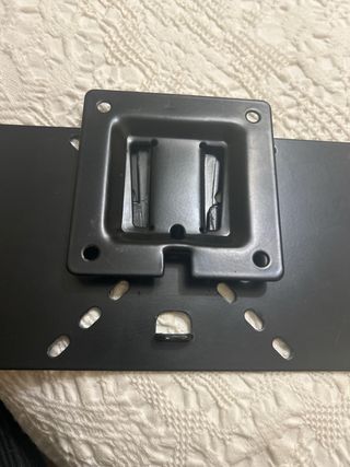 Soporte de pared para televisión pequeña o monitor