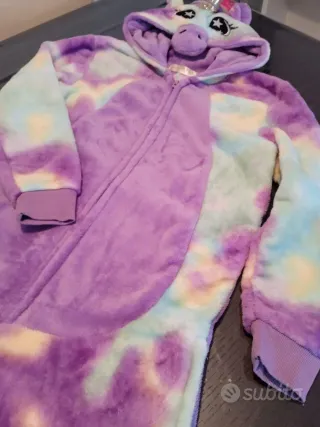 Pijama de unicornio nuevo