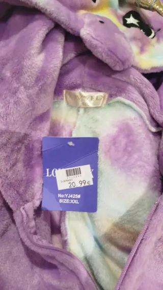 Pijama de unicornio nuevo