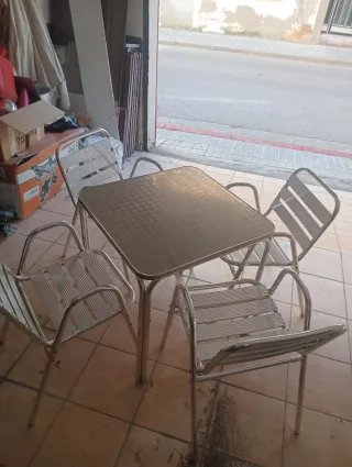 Sillas de aluminio y mesas de aluminio