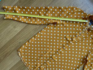 Camisa mostaza de lunares blanco T.36