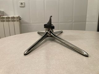 Peana para tv samsung de 32”