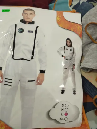 Disfraz adulto astronauta. Talla L. Puesto una vez